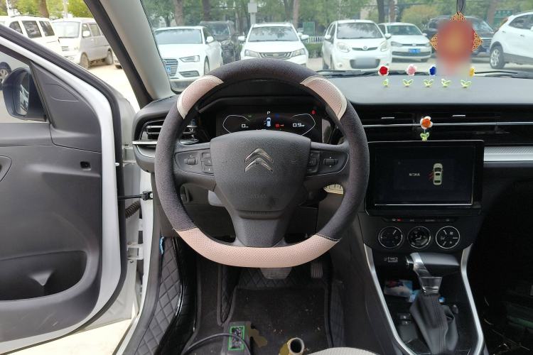 Used Citroen C3-XR 2021 190THP DCT ZhiShang Edition Steering Wheel