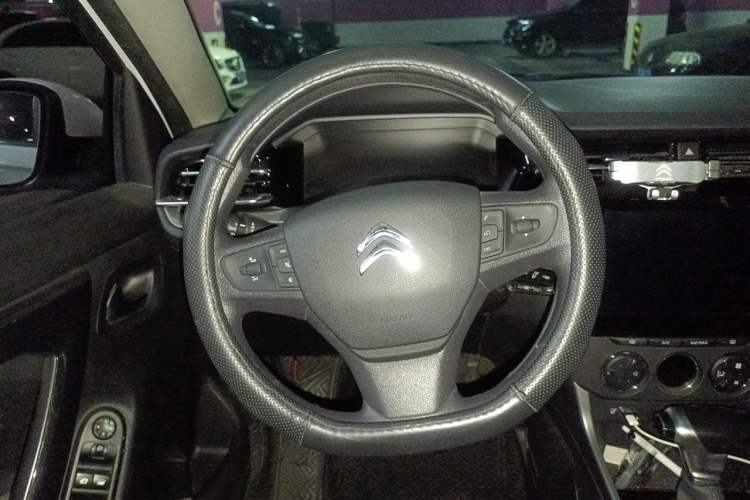 Used Citroen C3-XR 2021 190THP DCT ZhiShang Edition Steering Wheel
