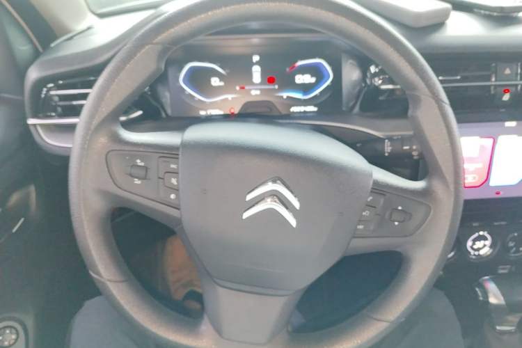 Used Citroen C3-XR 2021 190THP DCT ZhiShang Edition Steering Wheel