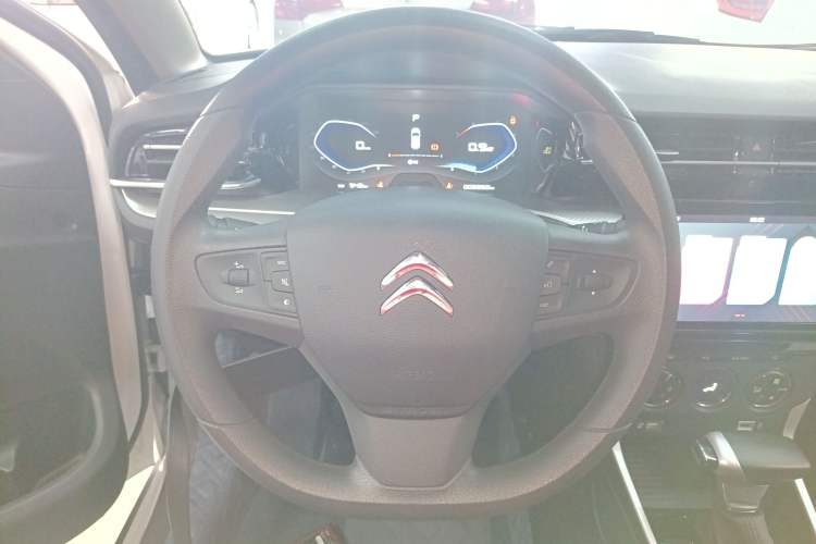 Used Citroen C3-XR 2021 190THP DCT ZhiShang Edition Steering Wheel