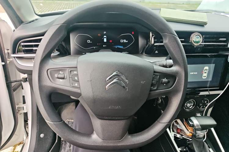 Used Citroen C3-XR 2021 190THP DCT ZhiShang Edition Steering Wheel