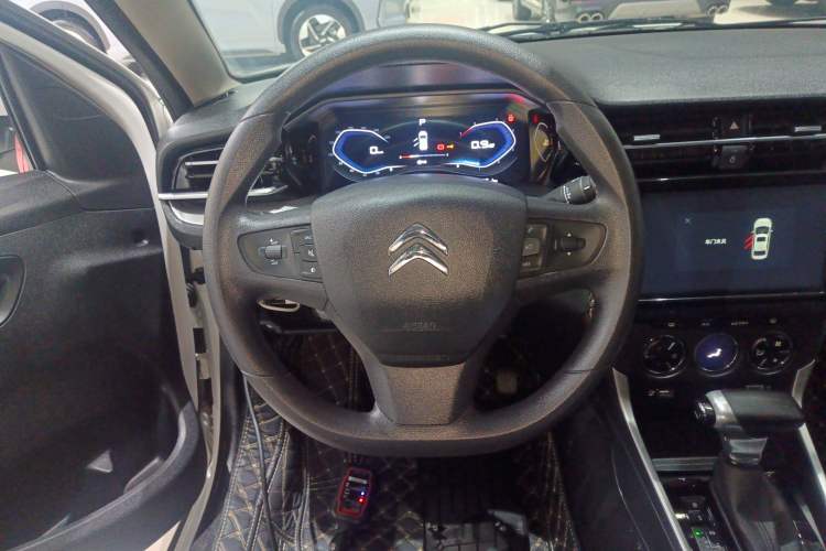 Used Citroen C3-XR 2021 190THP DCT ZhiShang Edition Steering Wheel