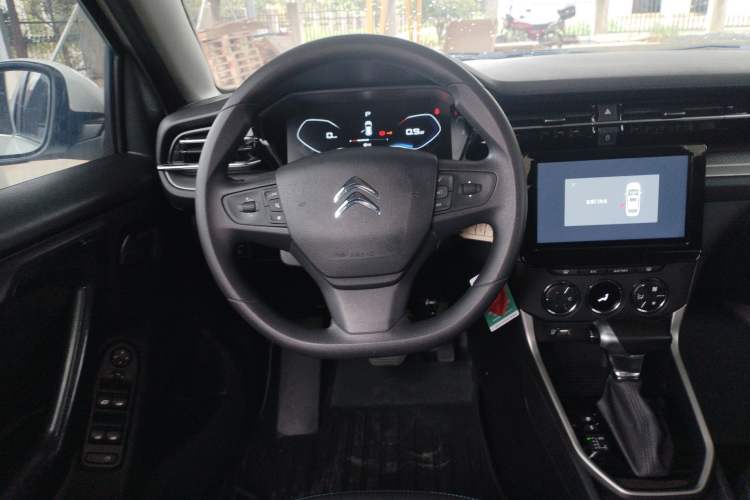 Used Citroen C3-XR 2021 190THP DCT ZhiShang Edition Steering Wheel