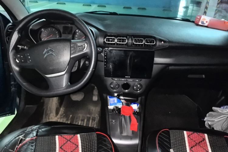 Used Citroen C3L 2020 190THP Automatic Shining Edition Center Console