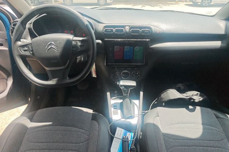 Used Citroen C3L 2020 190THP Automatic Shining Edition Center Console