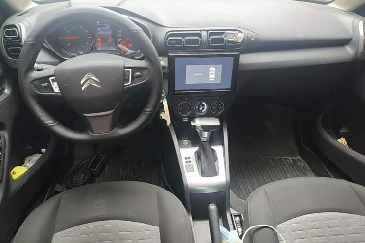 Used Citroen C3L 2020 190THP Automatic RuiSheng Edition Center Console