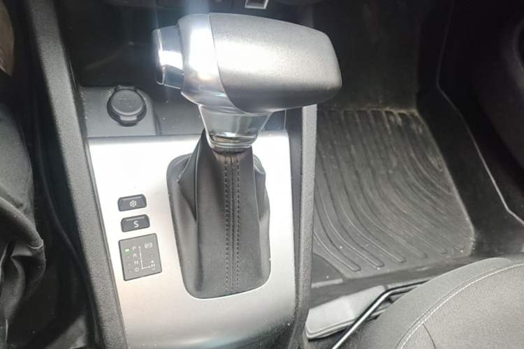 Used Citroen C3L 2020 190THP Automatic RuiSheng Edition Gear Lever
