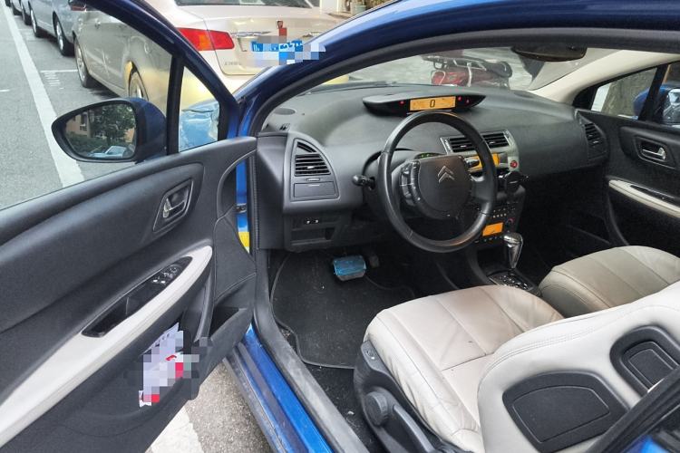 Used Citroen C4 2009 1.6T Luxury Edition Driver Seat