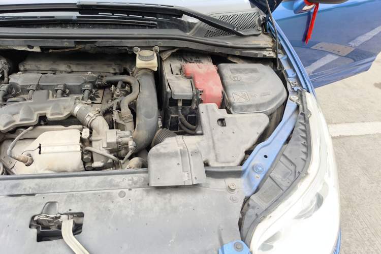 Used Citroen C4 2009 1.6T Luxury Edition Engine Bay Left