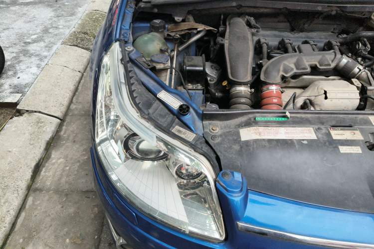 Used Citroen C4 2009 1.6T Luxury Edition Engine Bay Right