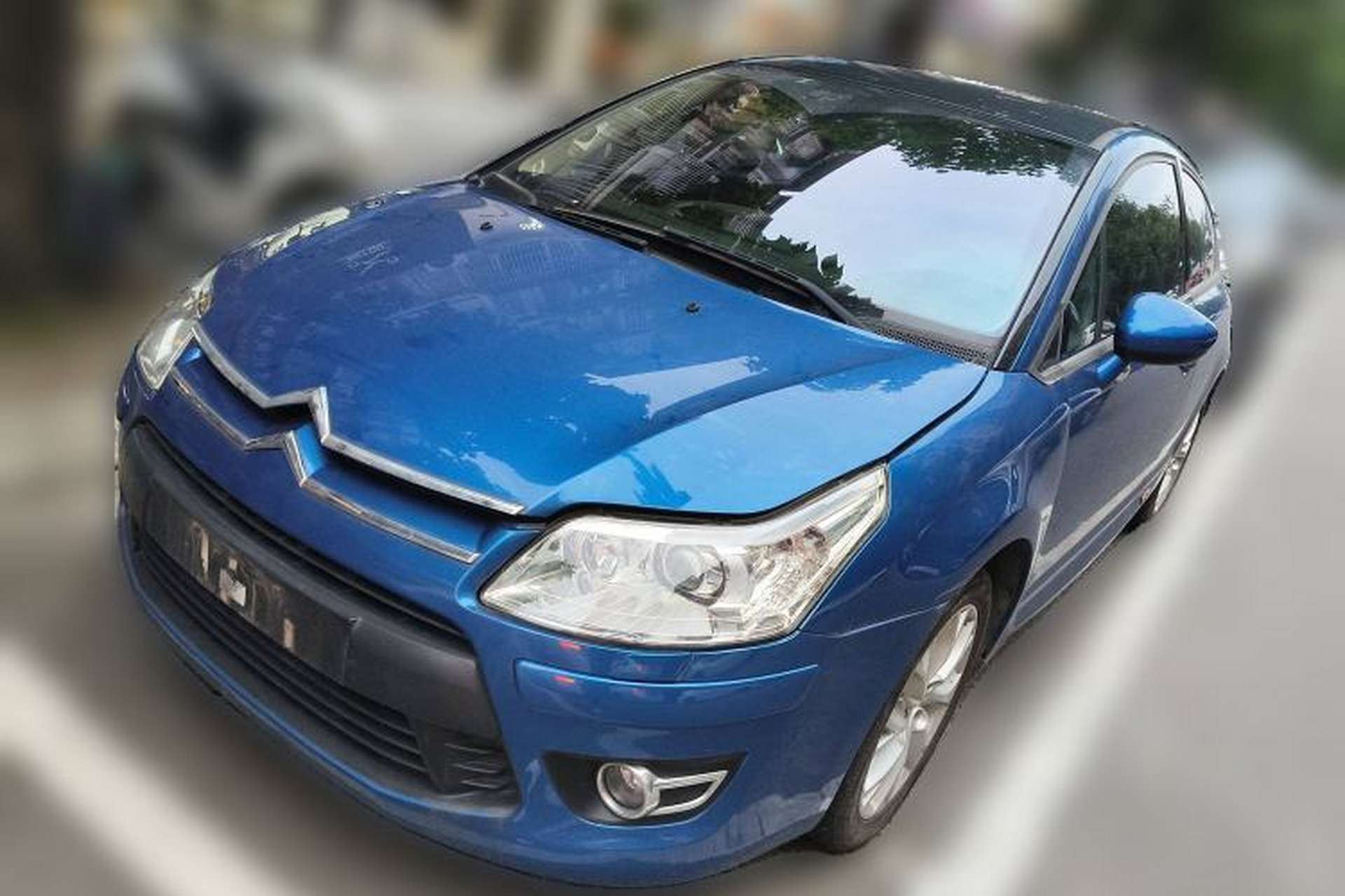 Used Citroen C4 2009 1.6T Luxury Edition Front Left 45 Deg