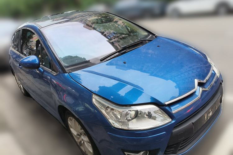 Used Citroen C4 2009 1.6T Luxury Edition Front Right 45 Deg