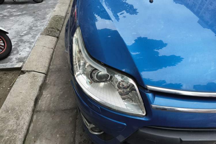 Used Citroen C4 2009 1.6T Luxury Edition Right Front Headlight