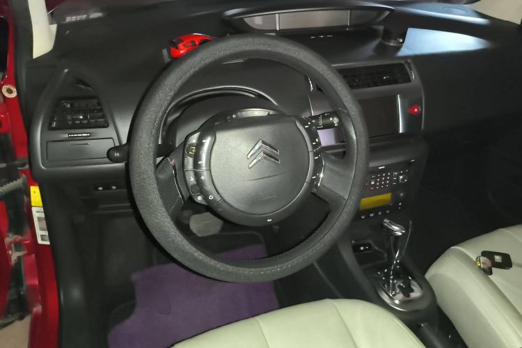 Used Citroen C4 2009 1.6T Luxury GPS Edition Steering Wheel