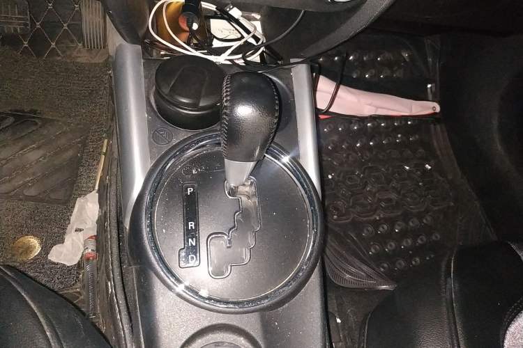 Used Citroen C4 Aircross 2013 2.0L Two-Wheel Drive Comfort Edition Gear Lever