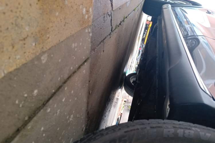 Used Citroen C4 Aircross 2013 2.0L Two-Wheel Drive Comfort Edition Left Side Sill