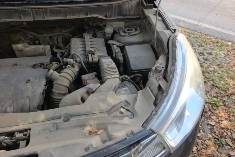 Used Citroen C4 Aircross 2013 2.0L Two-Wheel Drive Comfort Edition Engine Bay Left