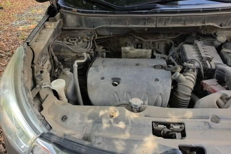 Used Citroen C4 Aircross 2013 2.0L Two-Wheel Drive Comfort Edition Engine Bay Right