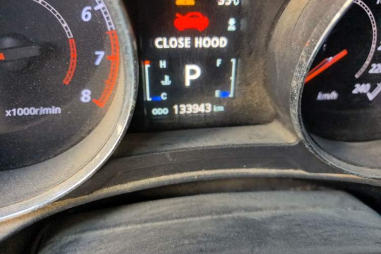Used Citroen C4 Aircross 2013 2.0L Two-Wheel Drive Comfort Edition Odometer Close Up