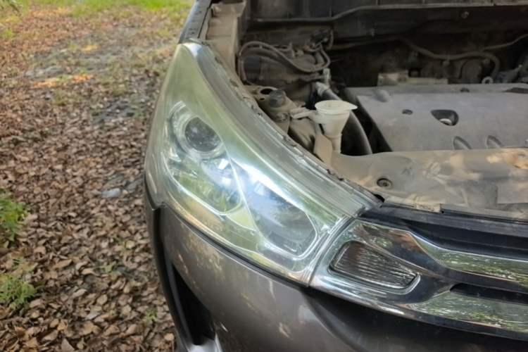 Used Citroen C4 Aircross 2013 2.0L Two-Wheel Drive Comfort Edition Right Front Headlight