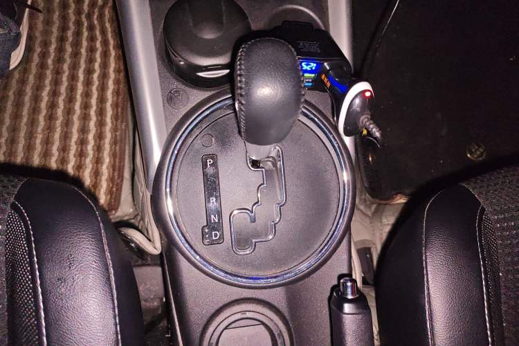 Used Citroen C4 Aircross 2013 2.0L Two-Wheel Drive Comfort Edition Gear Lever