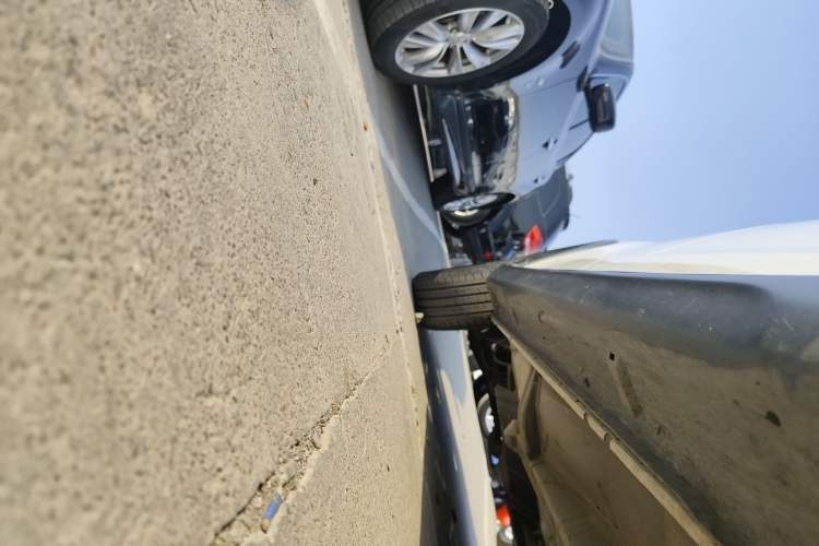 Used Citroen C4 Aircross 2013 2.0L Two-Wheel Drive Comfort Edition Chassis Front Right