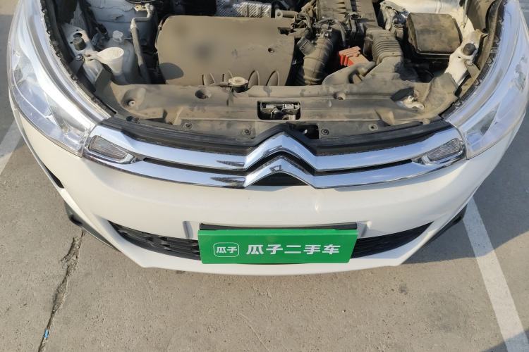 Used Citroen C4 Aircross 2013 2.0L Two-Wheel Drive Comfort Edition Engine Bay
