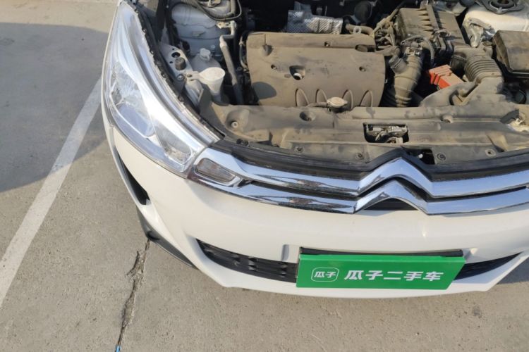 Used Citroen C4 Aircross 2013 2.0L Two-Wheel Drive Comfort Edition Engine Bay Right