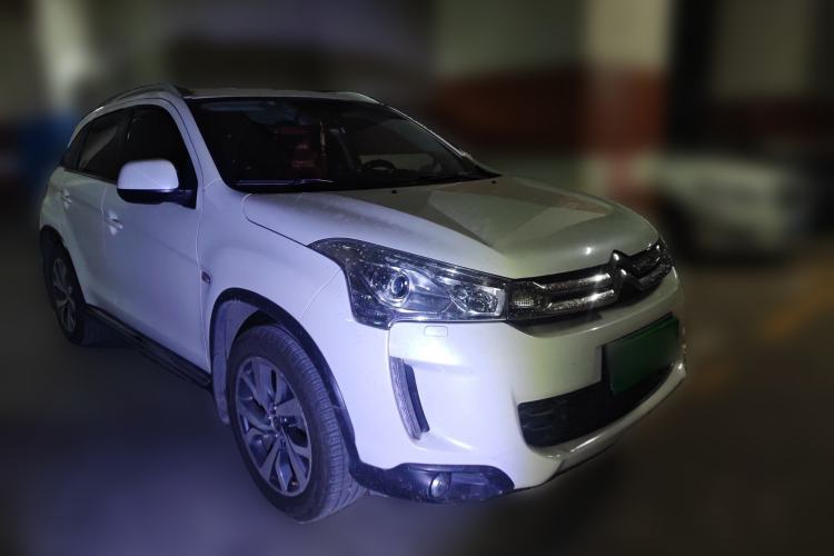 Used Citroen C4 Aircross 2013 2.0L Two-Wheel Drive Entry Version Front Right 45 Deg