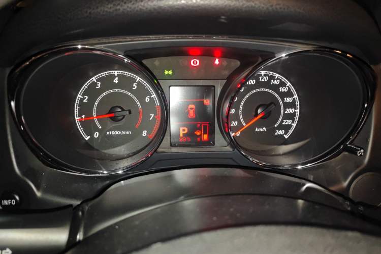 Used Citroen C4 Aircross 2013 2.0L Two-Wheel Drive Entry Version Instrument Cluster