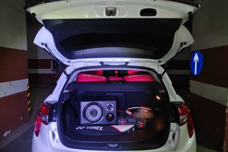Used Citroen C4 Aircross 2013 2.0L Two-Wheel Drive Entry Version Trunk