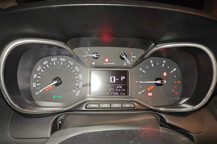 Used Citroen C4 AIRCROSS Yunyi 2018 230THP Automatic Elysee Edition Instrument Cluster