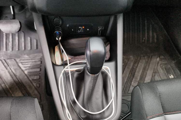 Used Citroen C4 AIRCROSS Yunyi 2018 350THP Automatic Internet E-Zhi Edition Gear Lever