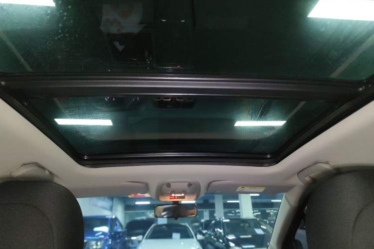 Used Citroen C4 AIRCROSS Yunyi 2018 350THP Automatic Internet E-Zhi Edition Headliner