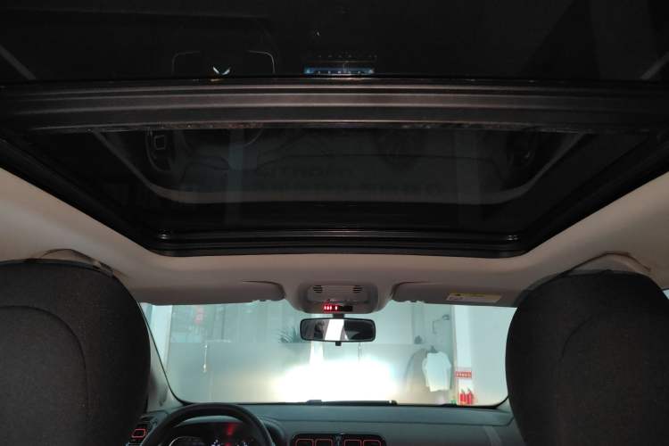 Used Citroen C4 AIRCROSS Yunyi 2018 230THP Automatic Internet E-Zhi Edition Headliner