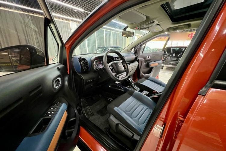 Used Citroen C4 AIRCROSS Yunyi 2018 230THP Automatic Internet E-Zhi Edition Interior 4