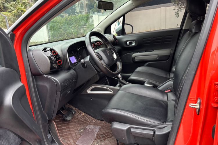 Used Citroen C4 AIRCROSS Yunyi 2018 230THP Automatic Elysee Edition Interior 5