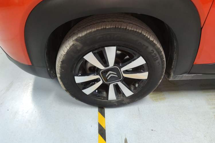 Used Citroen C4 AIRCROSS Yunyi 2018 350THP Automatic Internet E-Zhi Edition Left Front Wheel Hub