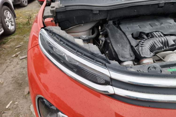 Used Citroen C4 AIRCROSS Yunyi 2018 350THP Automatic Internet E-Zhi Edition Right Front Headlight
