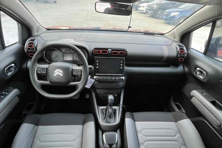 Used Citroen C4 AIRCROSS Yunyi 2018 230THP Automatic Elysee Edition Interior 1