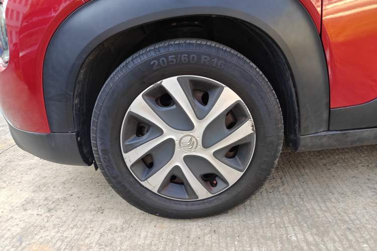 Used Citroen C4 AIRCROSS Yunyi 2018 230THP Automatic Elegance Edition Left Front Wheel Hub