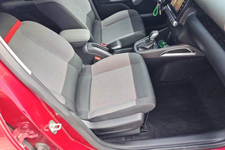 Used Citroen C4 AIRCROSS Yunyi 2018 230THP Automatic Elegance Edition Right Front Seat