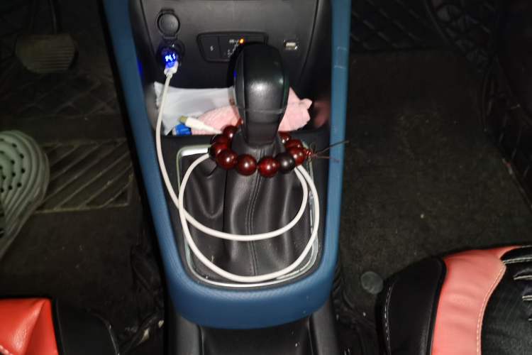 Used Citroen C4 AIRCROSS Yunyi 2018 230THP Automatic Internet E-Zhi Edition Gear Lever