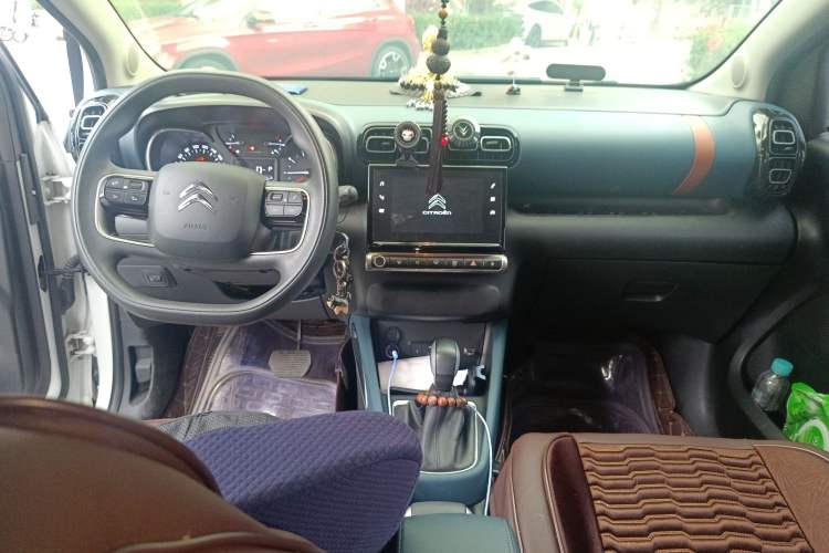 Used Citroen C4 AIRCROSS Yunyi 2018 230THP Automatic Elysee Edition Center Console