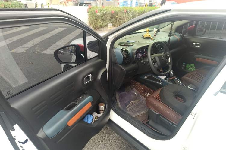 Used Citroen C4 AIRCROSS Yunyi 2018 230THP Automatic Elysee Edition Driver Seat