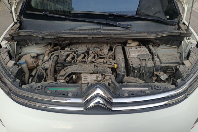 Used Citroen C4 AIRCROSS Yunyi 2018 230THP Automatic Elysee Edition Engine Bay