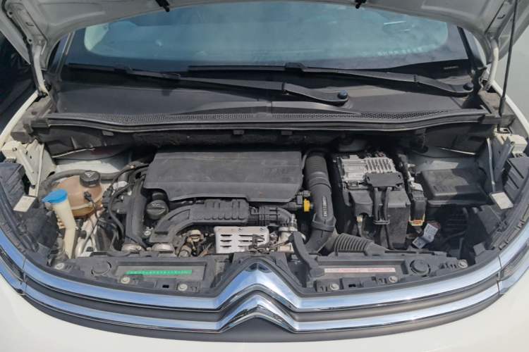 Used Citroen C4 AIRCROSS Yunyi 2018 230THP Automatic Elysee Edition Engine Bay