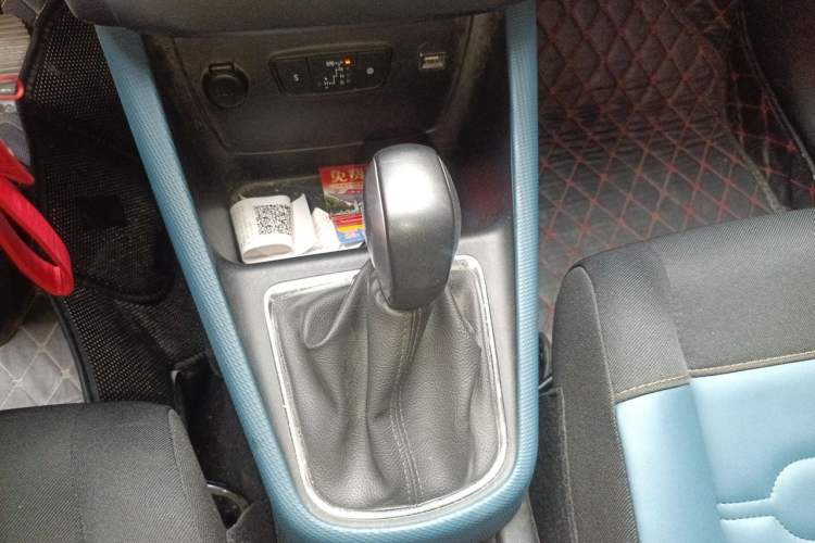 Used Citroen C4 AIRCROSS Yunyi 2018 230THP Automatic Elysee Edition Gear Lever