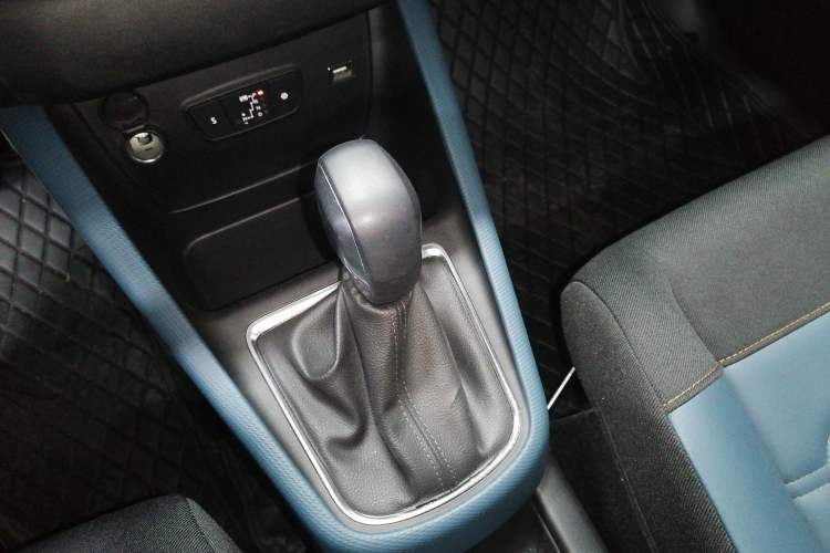 Used Citroen C4 AIRCROSS Yunyi 2018 350THP Automatic Internet E-Zhi Edition Gear Lever