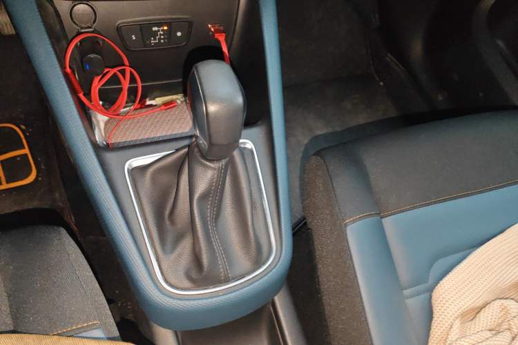Used Citroen C4 AIRCROSS Yunyi 2018 230THP Automatic Elysee Edition Gear Lever
